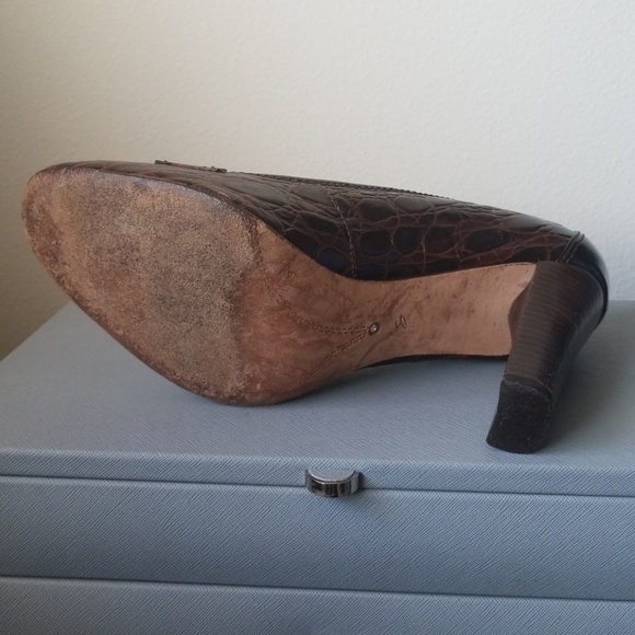 Shoes - Picture 5 of 5